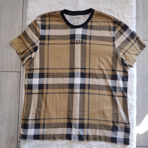 Guess - Plaid Short Sleeve T-Shirt Embroidery - Picture 2 of 13